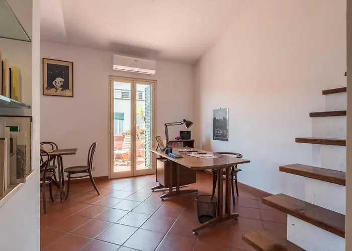 Colosseo Stylish Penthouse *
